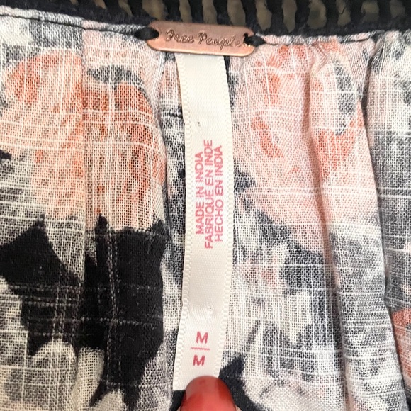 Free Peoplele Floral Ruffle Cropped Blouse - Picture 10 of 11